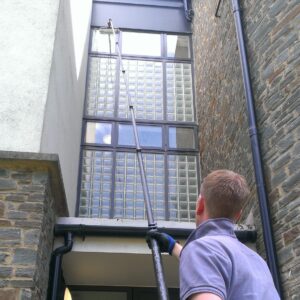 Reach & wash window cleaning Bristol