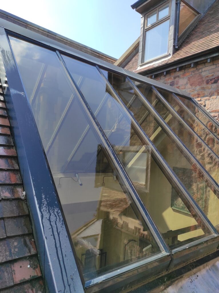 Glass roof clean